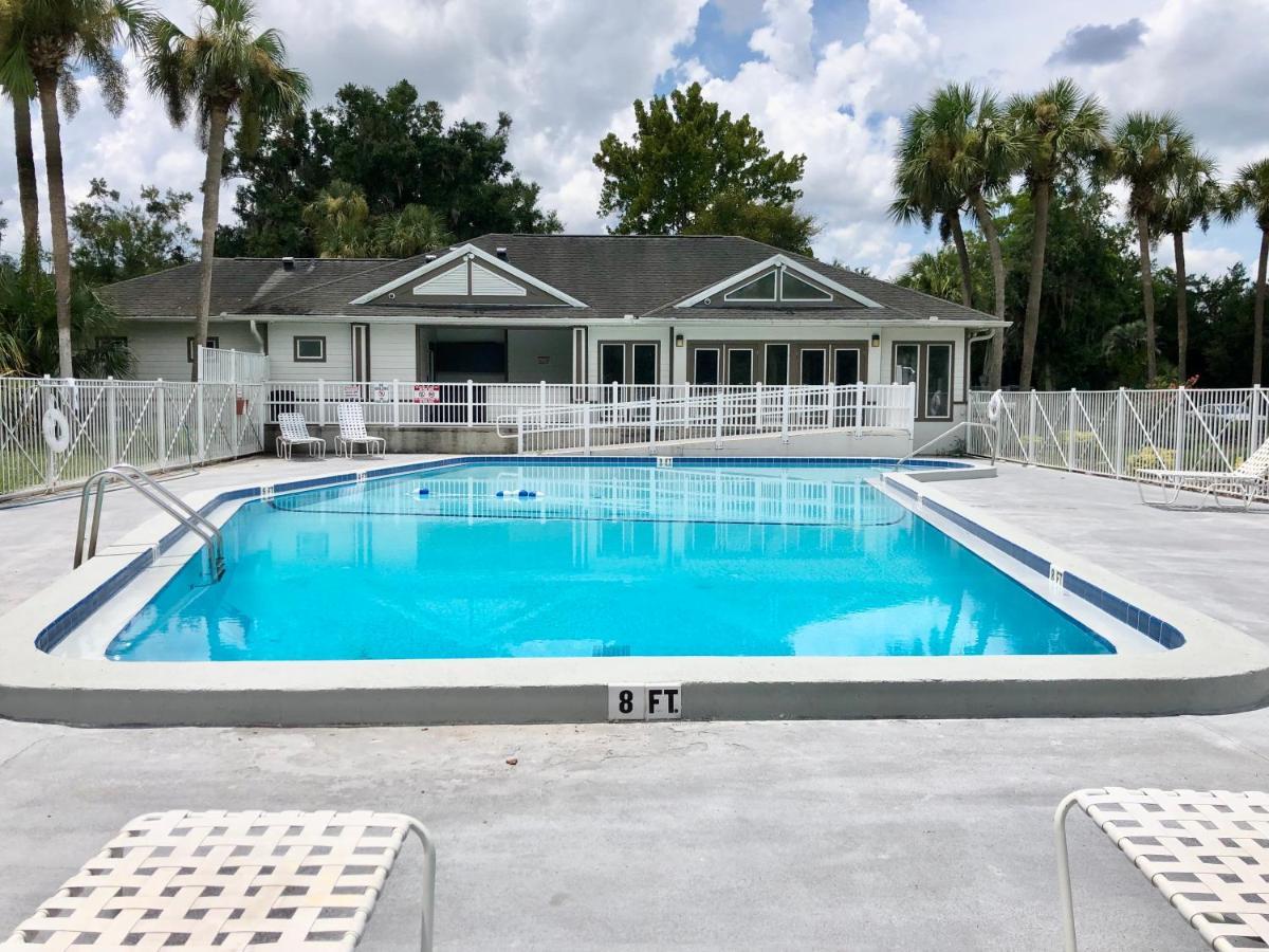 Oaks Modern & Comfy Condo In The Perfect Location Gainesville Exterior foto